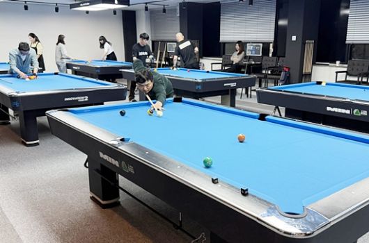 충남 아산시 온화로에 있는 K빌리어즈포켓클럽은 민테이블의 포켓테이블 8대가 놓여있다. (사진=권영휘)