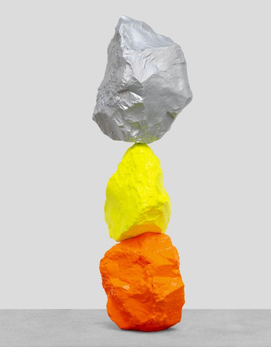 우고 론디노네 ‘small orange yellow silver mountain’(2025). <키아프>