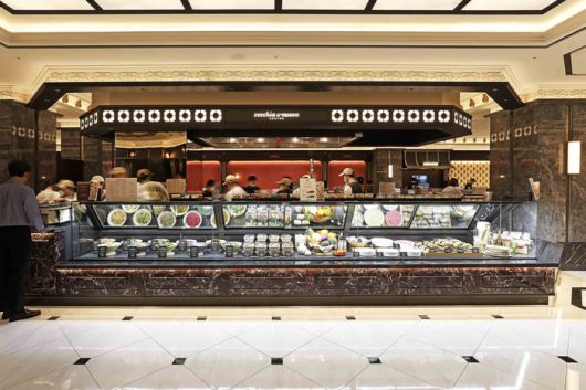 신세계백화점이 26일 강남점에 1200평 규모의 프리미엄 델리 전문관을 오픈했다. [사진 제공 = 신세계백화점]