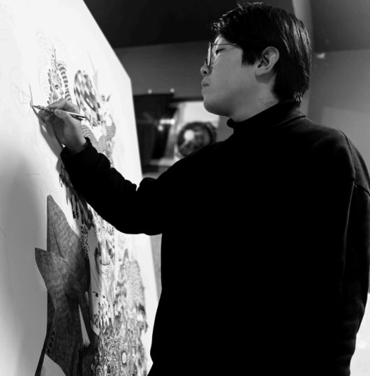 김남헌 작가 사진 (자료제공 ⓒ갤러리끼)