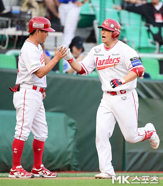 이지영은 8월 31일 인천 NC전에서 불방망이를 휘둘렀다. 사진=김영구 기자