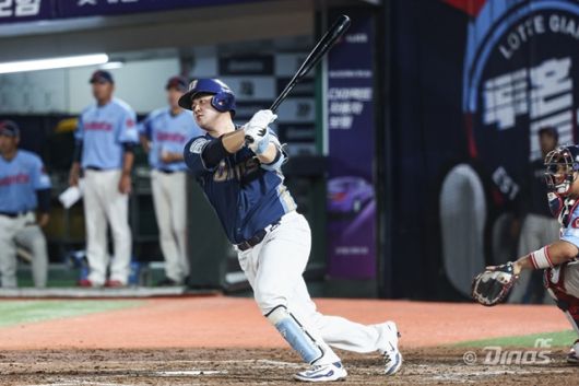 8월 31일 인천 SSG전에서 맹타를 휘두른 김형준. 사진=NC 제공