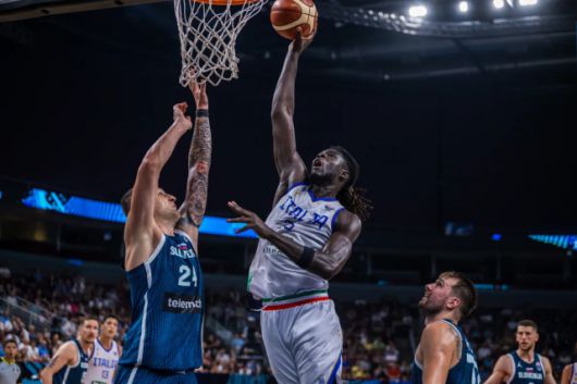 젊고 강한 선수들로 구성된 이탈리아, 그러나 그들은 슬로베니아, 아니 돈치치의 벽을 넘지 못했다. 사진=FIBA 제공