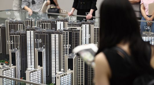 하반기에 수도권 주요 지역에서 지하철역이 가까운 대단지 분양이 예정돼 있어 관심을 끌고 있다. <사진 연합뉴스>