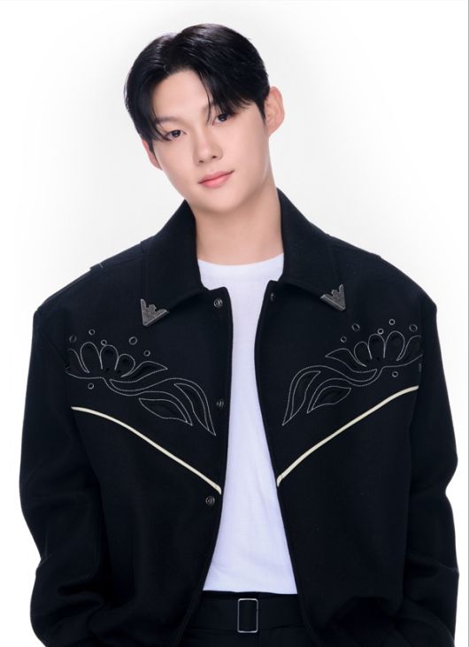 ‘미스터트롯3’ 최재명이 ‘티엠이 그룹(TME Group)’과 전속계약을 체결했다.