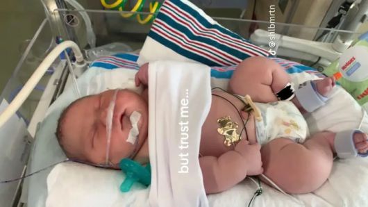 5.8kg 우량아로 태어난 카시안. [사진 출처 = 틱톡 @shlbmrtn]