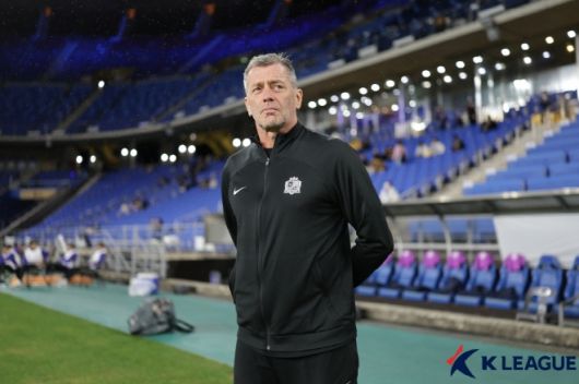 산프레체 히로시마 미하엘 스키베 감독. 사진=한국프로축구연맹