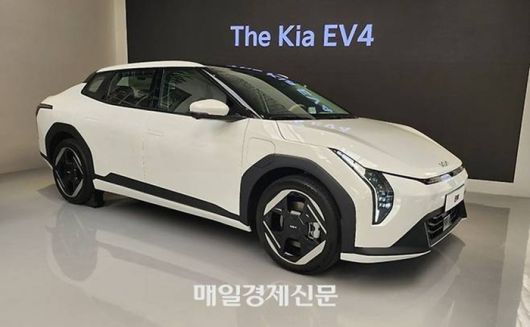 올 상반기 IIHS 충돌테스트에서 최고 등급을 받은 기아 EV4 [사진촬영=최기성 매경 디지털뉴스룸 기자]