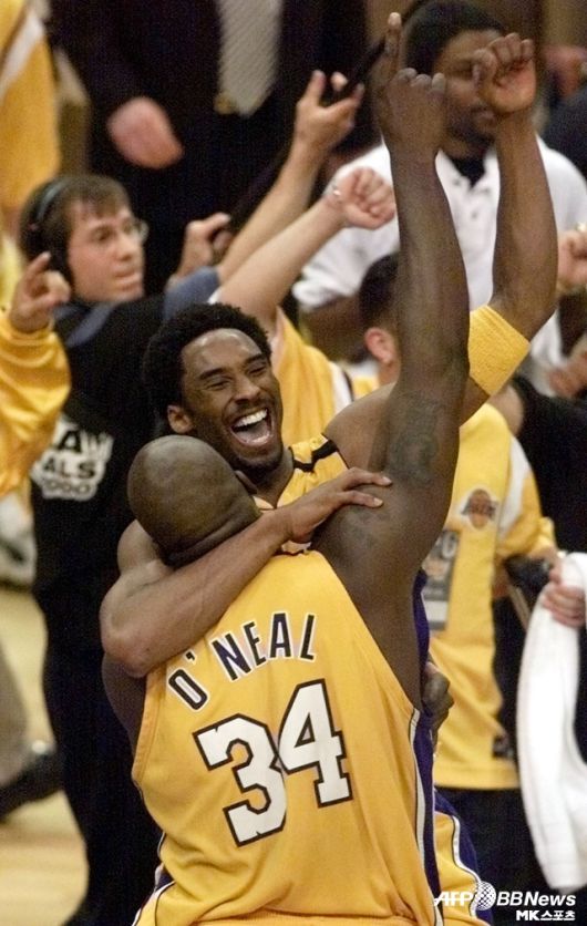 코비와 오닐은 LA 레이커스의 황금기를 이끈 주역이다. 사진=AFPBBNews=News1