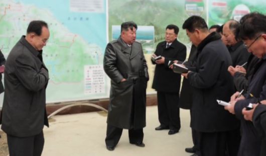 회양군인민발전소 준공식 참석한 김정은 위원장 [NK뉴스]