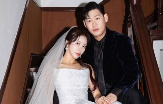 프로야구 한화 이글스 내야수 하주석(31)이 6일 서울 한 호텔에서 인기 치어리더 김연정 씨와 결혼한다. [사진출처 = 인스타그램]