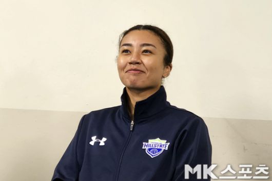 현대건설 아시아 쿼터 아웃사이드 히터 자스티스가 인터뷰를 갖고 있다. 사진(장충)= 김재호 기자