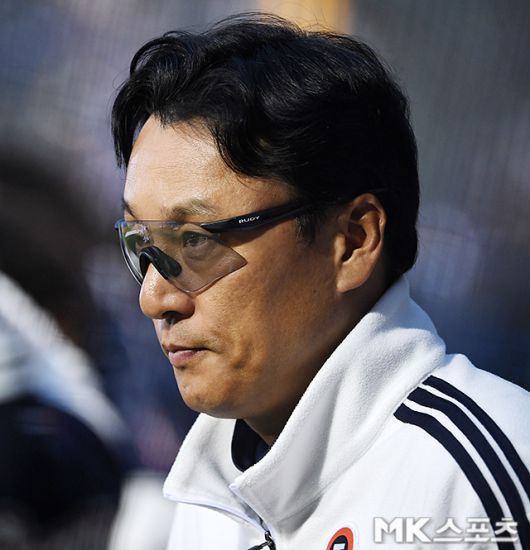 두산의 지휘봉을 잡고 있는 이승엽 감독. 사진(잠실 서울)=천정환 기자