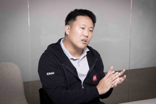 신현성 차이홀딩스 대표가 8일 오후 서울 성동구 성수동 사옥에서 중앙일보와 인터뷰하고 있다. 장진영 기자