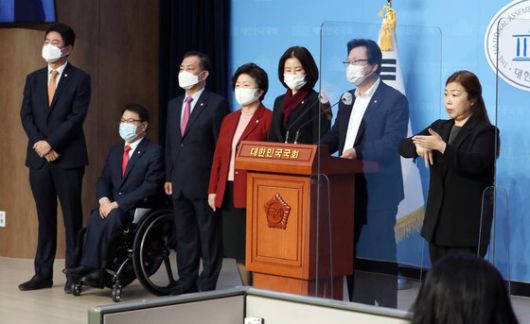 클릭하시면 큰 이미지를 볼 수 있습니다. 중앙일보