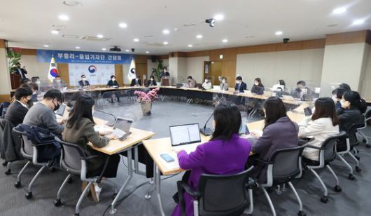 29일 정부세종청사서 열린 부총리-출입기자단 간담회. 교육부 제공