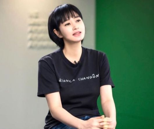 배우 김혜수 인스타그램에 올라 온 찢청 스타일.