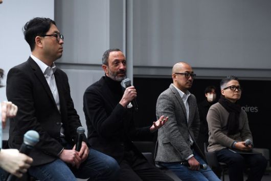 지난달 17일 서울 성동구에서 열린 기아 EV9 디자인 프리뷰 행사에 참석한 이민영 기아넥스트디자인내장팀 팀장(왼쪽부터), 카림 하비브 기아글로벌디자인센터 부사장, 김택균 기아넥스트디자인담당 상무, 윤문효 기아넥스트디자인외장2팀 팀장. 사진 기아