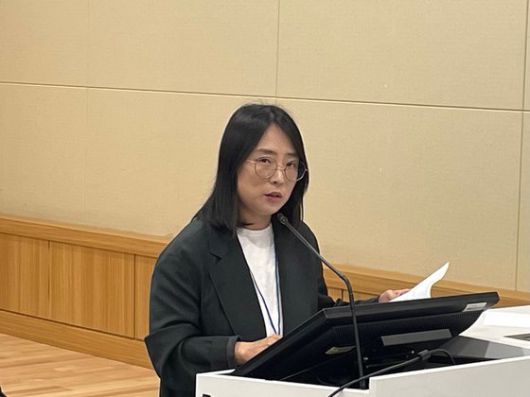 지난 12일 현대중국학회(회장 장호준)와 국민대 중국인문사회연구소(소장 윤경우)의 연합학술대회가 '달라진 중국과 주체의 역동성'을 주제로 국민대에서 개최됐다. 김란 서울대 아시아연구소 동북아시아센터 객원연구원이 제3세션 '사회 주체 분화의 역동성'에서 발표하고 있다. 사진 중앙일보 중국연구소