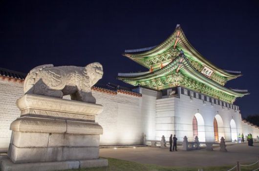 고궁투어나 N서울타워 방문 등을 포함한 한국 문화 체험 패키지도 속속 출시되고 있다. 사진 한화호텔앤드리조트