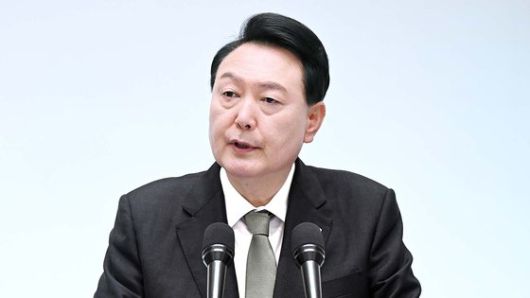 이주호 사회부총리 겸 교육부 장관이 15일 용산 대통령실 청사에서 윤석열 대통령에게 보고한 교육개혁 추진 방안과 관련한 브리핑을 하고 있다. 뉴스1