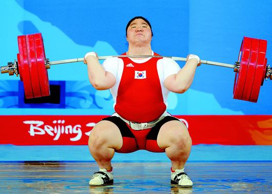 2012년 런던올림픽에서 4위를 기록한 장미란. 중앙포토