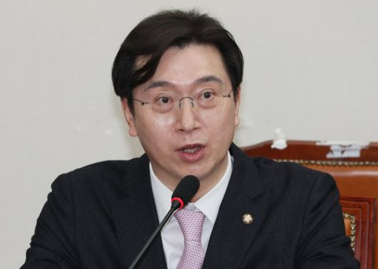 국회에서 발언하는 강민국 수석 대변인. 연합뉴스