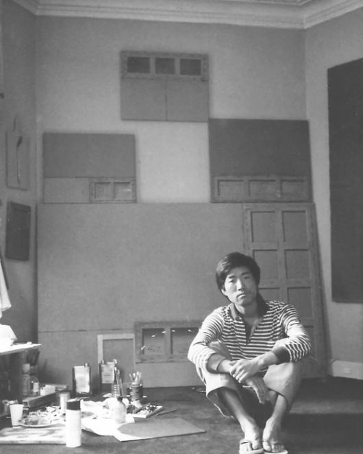 파리 작업실의 신성희. 사진 갤러리현대