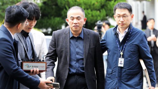 김영희 디자이너