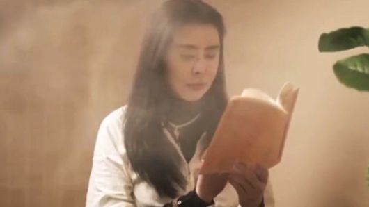 대만 여배우 왕조현이 캐나다에서 중국 전통 치료 센터를 연다고 밝혔다. 사진 웨이보 캡처