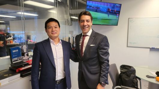 이윤규 차장과 벤피카의 후이 코스타 회장. [사진 이윤규 차장]