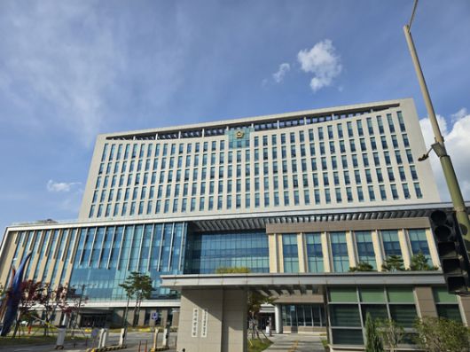 전북 전주시 만성동 전주지방법원 전경. A부장판사가 근무하고 있다. 김준희 기자