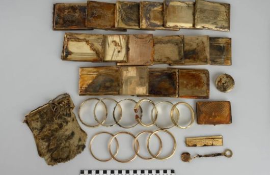 상자 발견된 보물. 사진 체코 동보헤미아 박물관