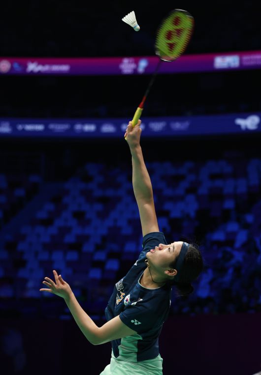 안세영이 3일 중국에서 열린 수디르만컵 4강 인도네시아전 여자단식 승리를 이끌었다. [신화=연합뉴스]