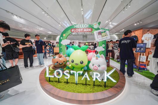 서울 영등포구에 위치한 '더현대 서울' 5층 에픽서울에서 지난해 8월 열린 로스트아크 팝업 스토어. 사진 스마일게이트