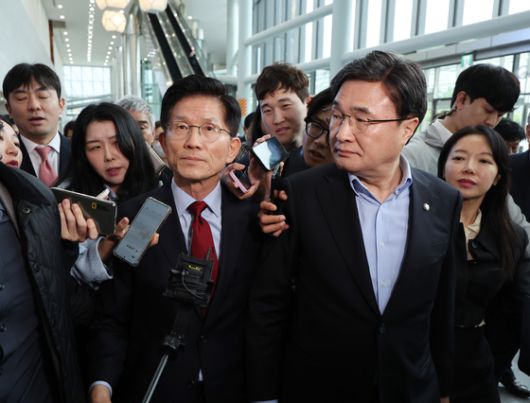 5일 이헌승 국민의힘 전국위원회 의장 명의로 공개한 제6차 전당대회 공고문. [사진 국민의힘]