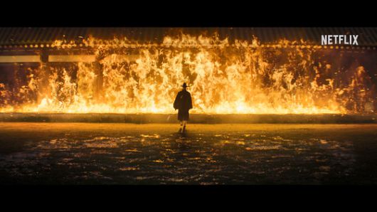 홍랑 중심의 액션 연출이 스타일리시하게 펼쳐진다. 사진 넷플릭스