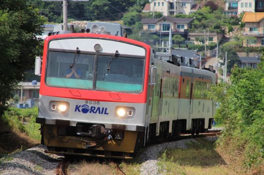 중단거리 통근용으로 많이 활용된 디젤동차. 현재는 대부분 퇴역했다. 사진 코레일