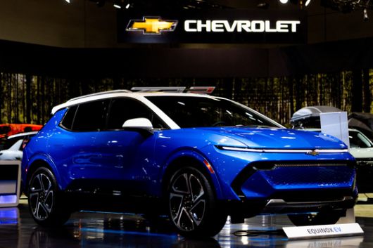 지난 2월 13일(현지시간) 캐나다 온타리오주 토론토에서 열린 캐나다 국제 오토쇼에 GM의 전기차인 쉐보레 이쿼녹스 EV가 전시돼있다. 로이터=연합뉴스