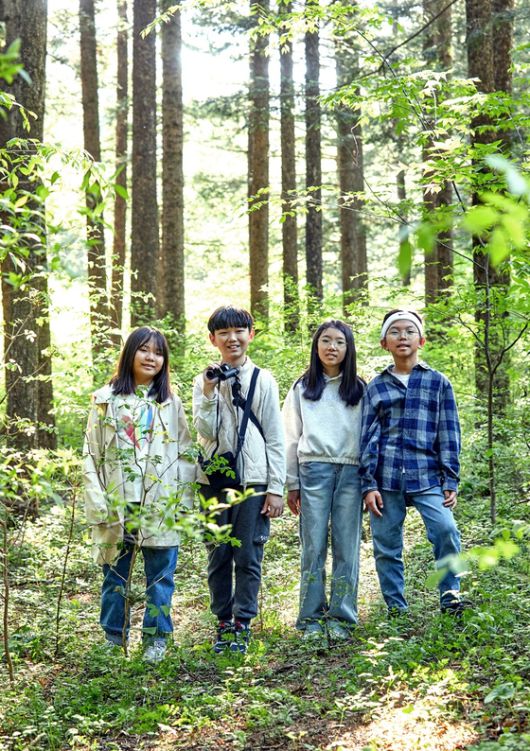 광릉숲은 560년이 넘게 잘 보존된 숲으로, 우리나라에서 단위 면적당 가장 많은 생물종이 서식하는 생물다양성의 보고다.