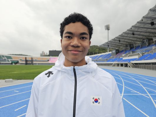 오는 27알 경북 구미에서 열리는 아시아육상선수권을 앞두고 훈련 중인 나마디 조엘진. 김영주 기자