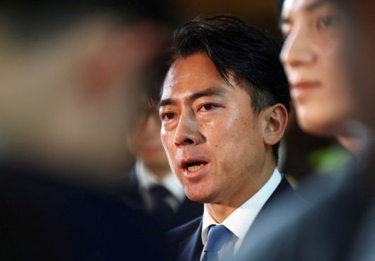 지난 21일 신임 농림수산상으로 임명된 고이즈미 신지로 전 환경상. 로이터=연합뉴스