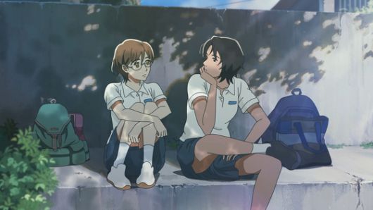 '그 여름'은 열여덟 살 소녀 이경(왼쪽)과 수이의 사랑을 그린 작품이다. 최은영 작가가 글로 쓴 이들의 감정 변화를 한 감독은 스크린에 섬세하게 그렸다. 사진 판씨네마