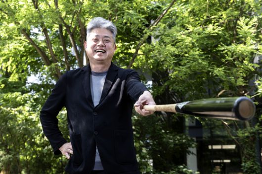 안경현 회장은 은퇴 후 할 일을 찾지 못해 힘들어하는 후배들을 돕기 위해 사업을 시작했다가 범위를 점차 확장해 예체능을 아우르는 수준으로 키워냈다. 장진영 기자