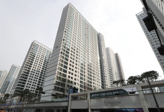 서울 강동구 올림픽파크포레온(둔촌주공 재건축)의 모습.[연합뉴스]