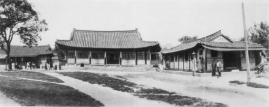 1884년 갑신정변의 현장이었던 우정국의 모습. [중앙포토]