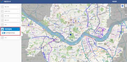 서울안전누리 GPR탐사지도. GPR검사 결과 싱크홀이 발견된 구간은 보라색으로 표기된다. 사진 서울시