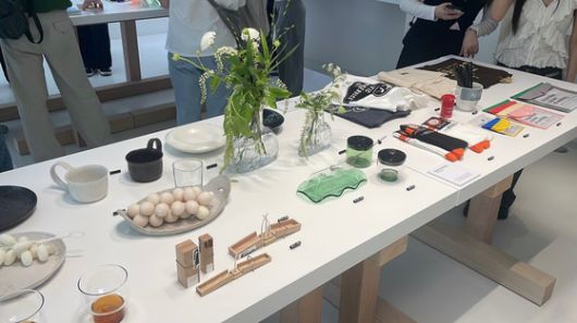 큐레이션숍에서 전시 및 판매중인 라이프스타일 아이템들. 김세린