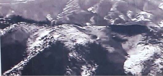 무수한 포격으로 수목이 모두 사라진 뒤 산의 형상이 마치 백마가 누워 있는 모습 같다고 해서 백마고지라 불렸다. 열흘간의 전투에 사용된 양측의 폭탄을 줄 세우면 서울~부산 거리라는 주장도 있다. [사진 김정탁]