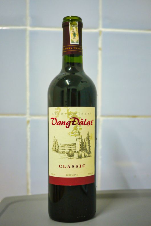 달랏은 베트남의 대표 와인 산지다. 도시 이름을 내건 '달라 와인'도 판다.
